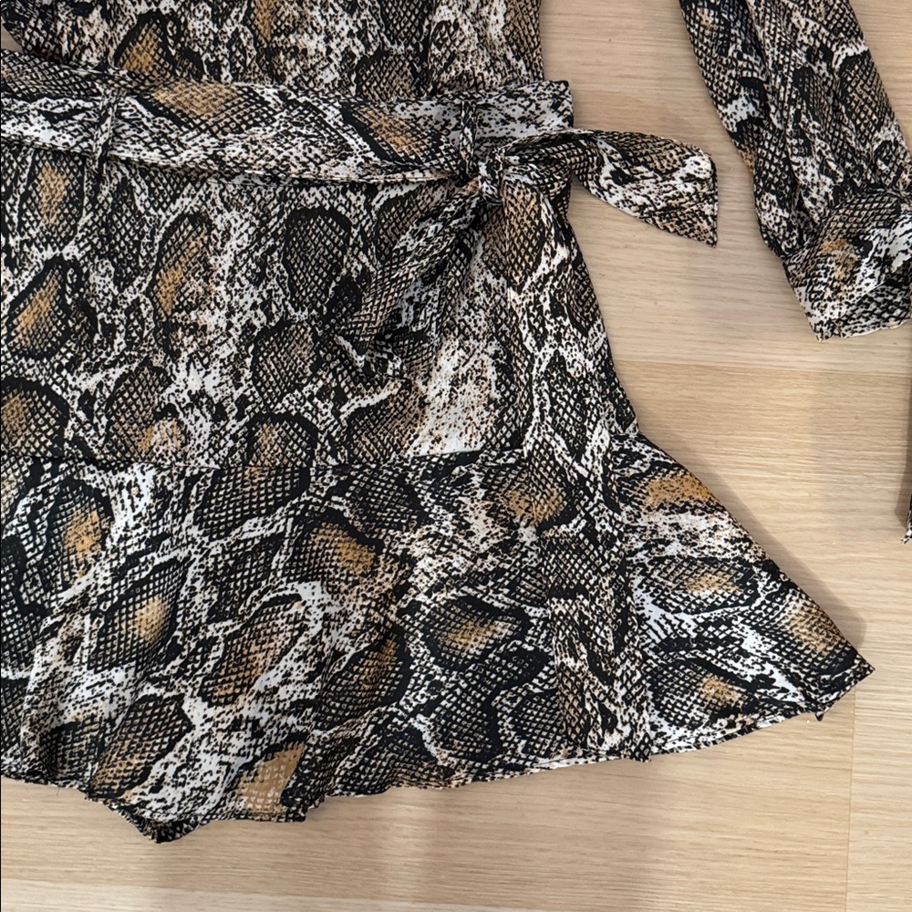 Zara Multicolor Snakeskin Print Blouse and Skirt Set - Picture 4 of 6